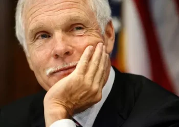 Bota e medias në zi! Ndërron jetë themeluesi i CNN, Ted Turner