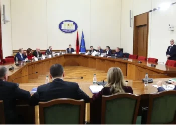 Rregullorja e re e Kuvendit, mbeten ende çështje pa konsensus mes PS dhe PD
