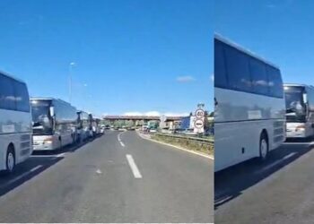 Tension në Kumanovë, ndalohen autobusët që po shkonin në protestën e studentëve shqiptarë