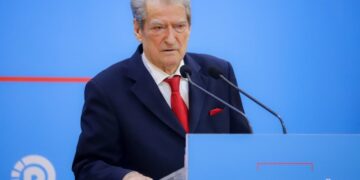 Berisha: Ekonomia është në gjendje katastrofike, kostoja e jetesës është rritur me 60 përqind