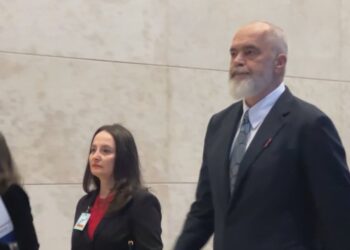 Sërish në tryezën e të enjtes? COELA ende pa vendim për raportin e IBAR për Shqipërinë
