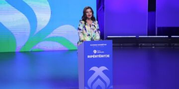 PD miraton rezolutën: Denoncim i farsës së 11 majit, bashkim i opozitës për përmbysjen e autokracisë