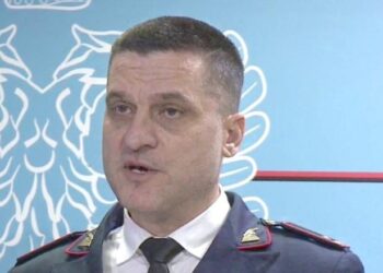 Elton Alushi, jep dorëheqjen si drejtor i policisë së Tiranës