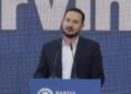 Salianji takim me demokratët në Tiranë: Shqipëria po zbrazet çdo ditë!