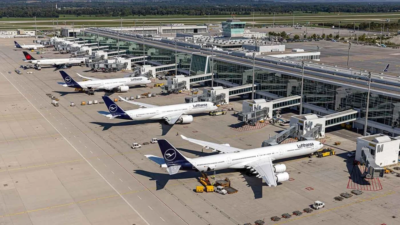 Një dron fluturon pranë zonës së operimit në Aeroportin e Mynihut  pezullohen përkohësisht fluturimet