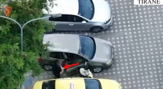 Dyshohet se furnizonte me kokainë anëtarët e grupit të trafikut  51 vjeçari kapet te zona e  Freskut 