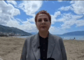 Tarifa 700 lekë për çadrat në Vlorë, kryetarja e Bashkisë: Është limit për privatin, plazhet publike janë falas