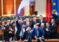 Kuvendi i Shqipërisë ndëshkon deputetët, mbi 1.1 mln lekë penalitete për muajt shkurt–mars