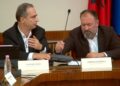 “Mos bëj si kalama…”/ Përplasje e ashpër Mazniku-Boçi në Komisionin e Territoriales: Urdhër këtu nuk më jep kush!