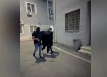 Arrestohet në Vlorë i kërkuari për 82 kg kokainë në Spanjë, 30-vjeçari pjesë e grupit kriminal ndërkombëtar (EMRI)