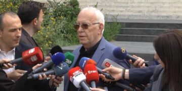 U shua në moshën 89-vjeçare, Braho për Servet Pëllumbin: Sot është një ditë zie për një burrë të madh që ndikoi në reformimin e PS