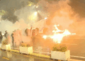 Tensione në protestën e opozitës në Tiranë, përplasje me molotov dhe ujë