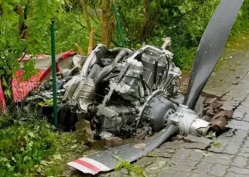 Aeroplani bie në zonë banimi në Gjermani, raportohet për 2 të vdekur