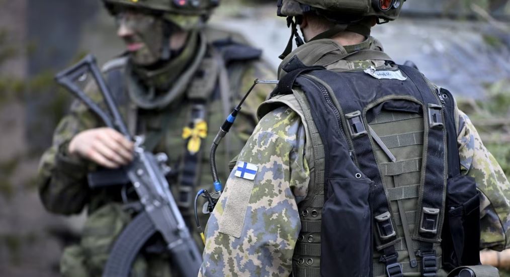 Çfarë modeli të mbrojtjes ka Finlanda  që Albin Kurti po e merr si shembull 