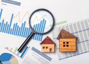 Rekord historik, shqiptarët investuan 760 mln euro në pasuri të paluajtshme jashtë vendit
