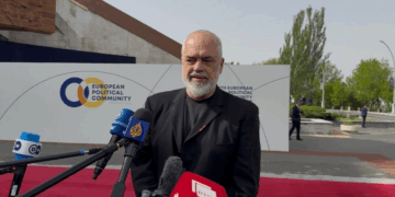 48 liderë europianë mblidhen në Armeni, Rama në panelin kryesor të Samitit në Yerevan