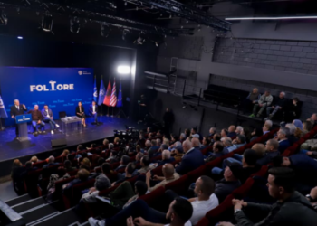 Berisha akuzon Ramën: Riktheu “kafazin” e Enver Hoxhës për kundërshtarët politikë