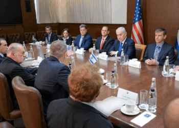 Netanyahu takon Mladenov në Jerusalem, fokus te plani 20-pikësh i Trump për Gazën