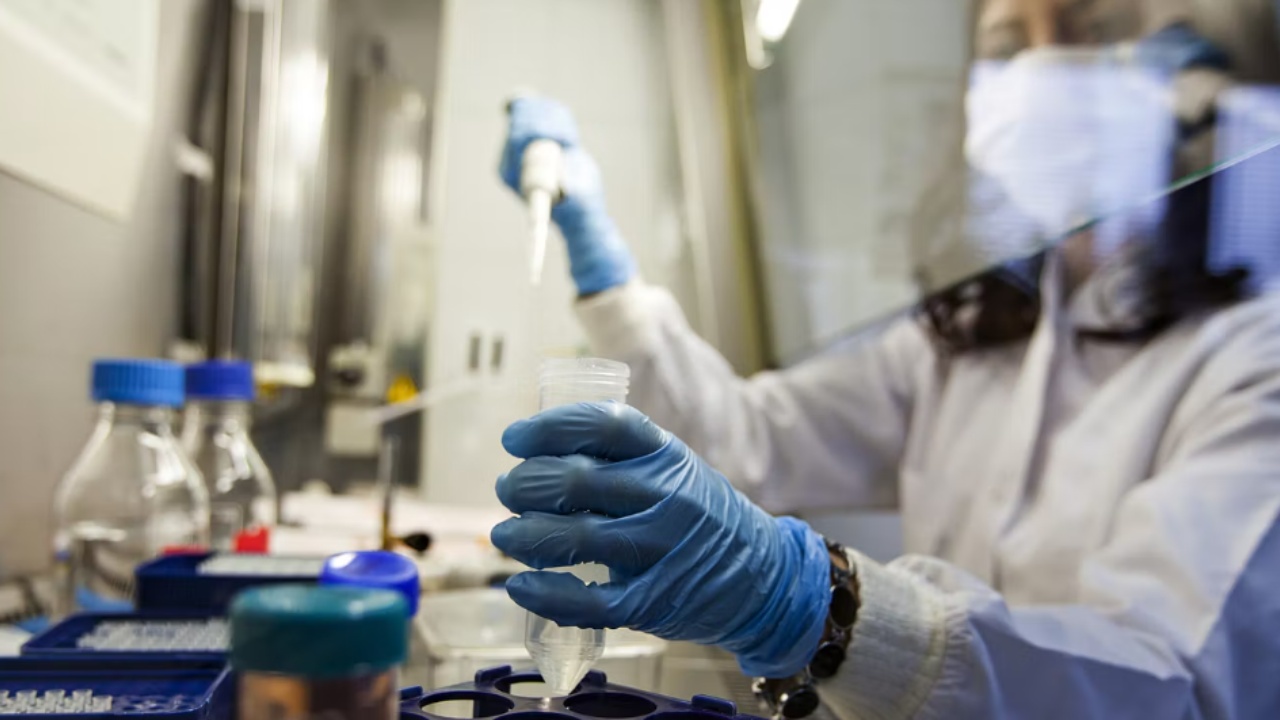 Alarm në Itali  Dyshohet si i infektuar me virusin Ebola  autoritetet shëndetësore izolojnë një person