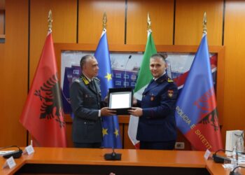 Monitorim nga ajri për kultivimin e drogës, Policia nis fushatën me Guardia di Finanza