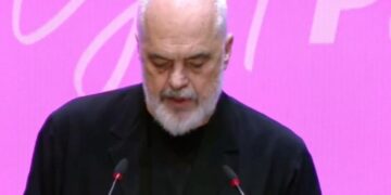 Mesazhi i Ramës në Durrës për 35-vjetorin e PS: Shqipëria më afër BE falë socialistëve