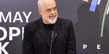 Dita e Europës, Rama me Gonzaton: Kush thotë se negociatat janë bllokuar, shet ajër!