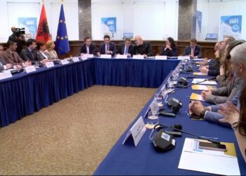 Rama prezanton programin “Dyfisho Sipërmarrjen Tënde”, partneritet i ri për financimin e bizneseve të vogla dhe të mesme