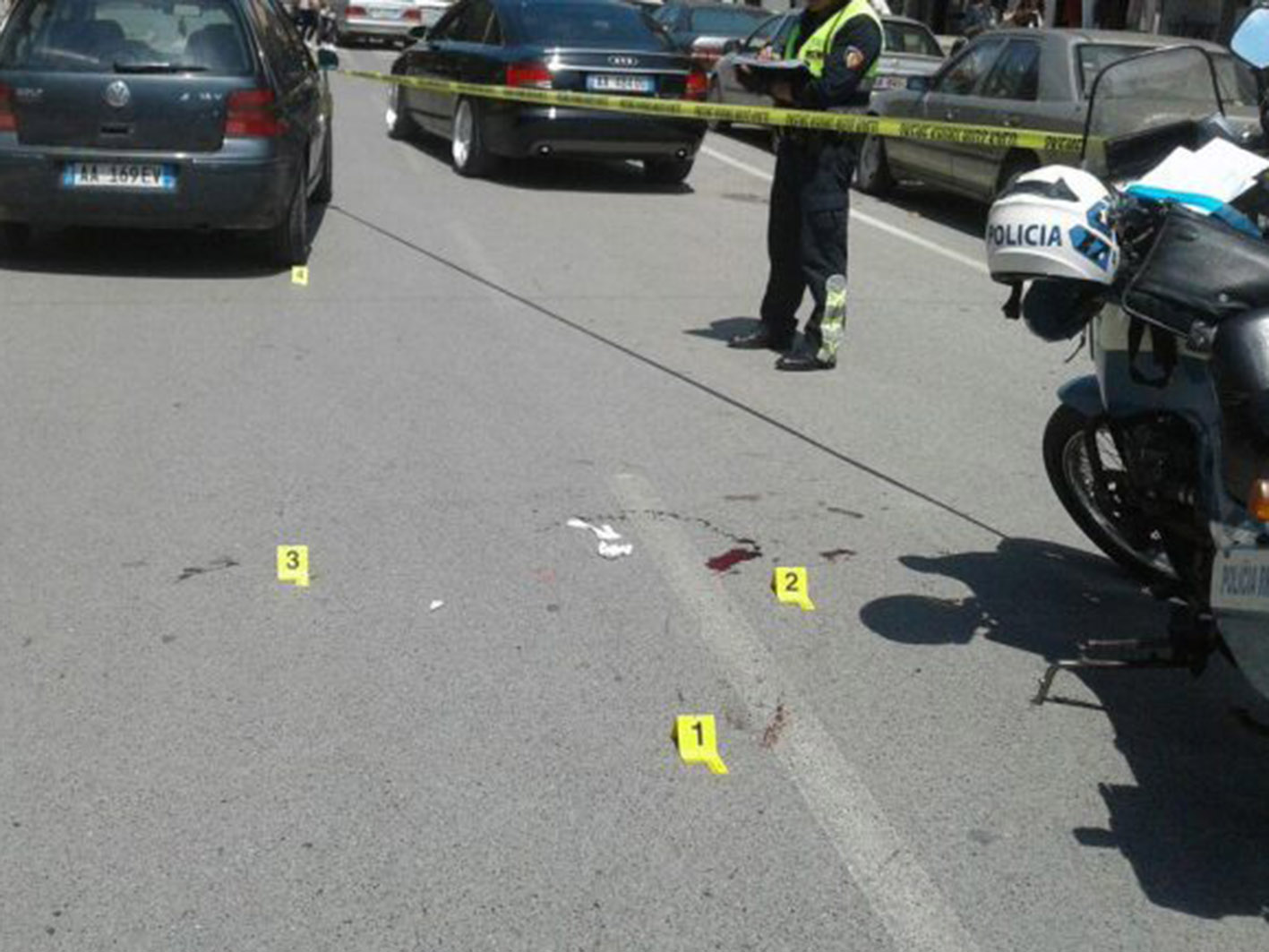 Aksident i rëndë në Vaqarr  plagosen 6 fëmijë dhe shoferja