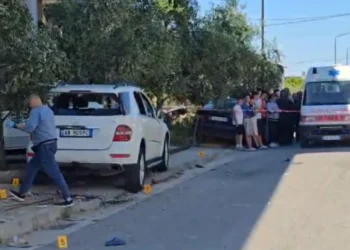 Aksidenti në Durrës/ Vogëlushi u përplas për vdekje nga shoferi i dehur, prindërit marrin lajmin e kobshëm në Itali, i ati ndodhej për kurim