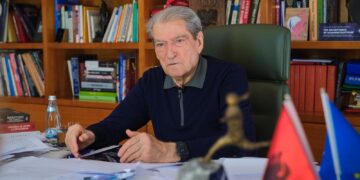 I vetëm në fletën e votimit, Berisha: Tradhtarët nuk mund të kandidojnë për kryetar të PD!