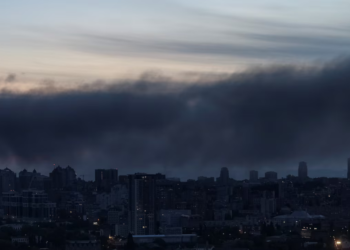 Rusia godet pa mëshirë, qindra dronë dhe raketa bien mbi Ukrainë
