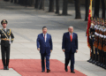 Trump nuk largohet pa marrëveshje? Nis raundi final i bisedimeve me liderin kinez
