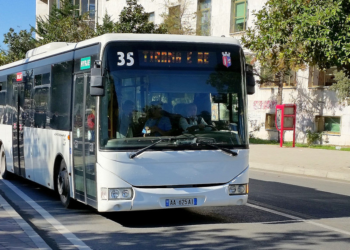 Transporti publik: Të shtyhet afati për POS-et; Tatimet: S’do të ketë penalitete të menjëhershme