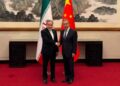 Wang Yi dhe Araghchi zhvillojnë bisedime në Pekin