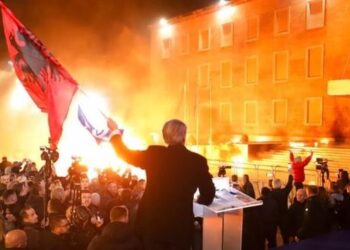 Nesër protesta e opozitës, policia njofton planin e masave: Ja rrugët që do të bllokohen