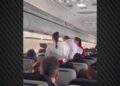VIDEO/ Panik në ajër, pasagjerët qajnë dhe luten pas dy uljeve të dështuara të avionit