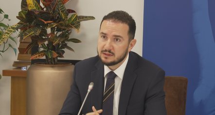 zgjedhjet-per-kreun-e-partise-proces-farse-ervin-salianji-pd-manipuloi-shifrat-e-pjesemarrjes-ne-referendum