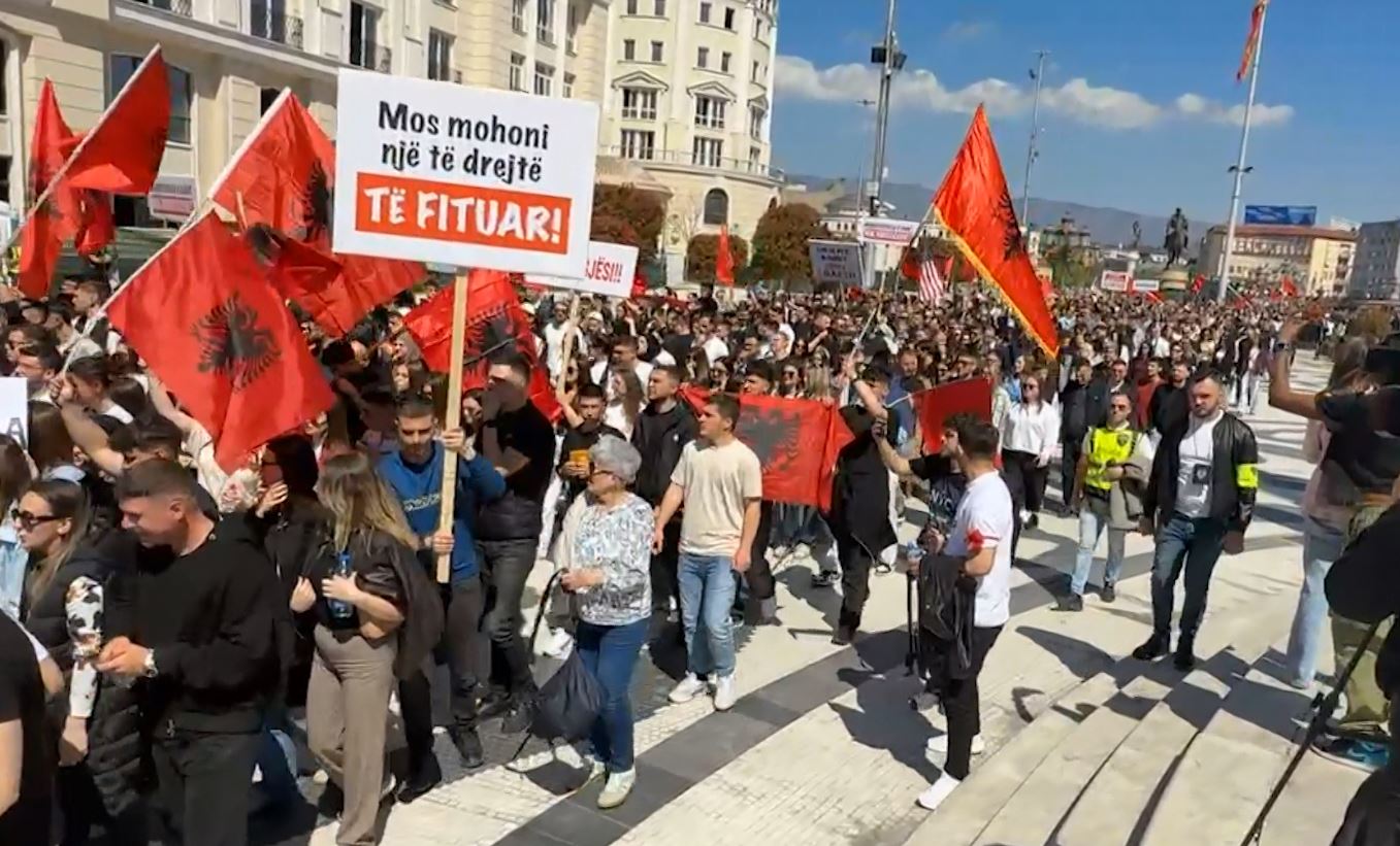Sot protesta për gjuhën shqipe në Maqedoninë e Veriut  Të shpëtojmë kombin
