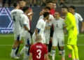 VIDEO/ Autori i golit provokon tifozët shqiptarë, çfarë ndodhi në ndeshjen Shqipëri-Izrael