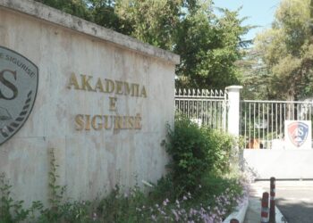 Nisin hetimet për helmimin e 64 kadetëve, flet administratorja e catering-ut: Çdo vakt është shpërndarë sipas kontratës
