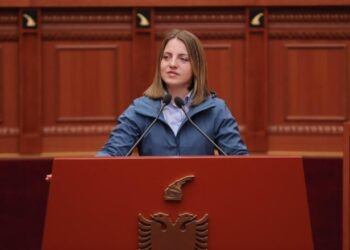 Vjen reagimi i parë i Marjana Koçekut pas largimit nga grupi i PS