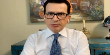 Kreshnik Spahiu: Europa nuk e toleron futjen e Shqipërisë në ‘Bordin e Paqes’ dhe të familjes Trump në Adriatik