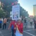 Protesta e 20-ë në Tiranë, qytetarët mblidhen në Sheshin “Skënderbej” dhe marshojnë drejt Kryeministrisë