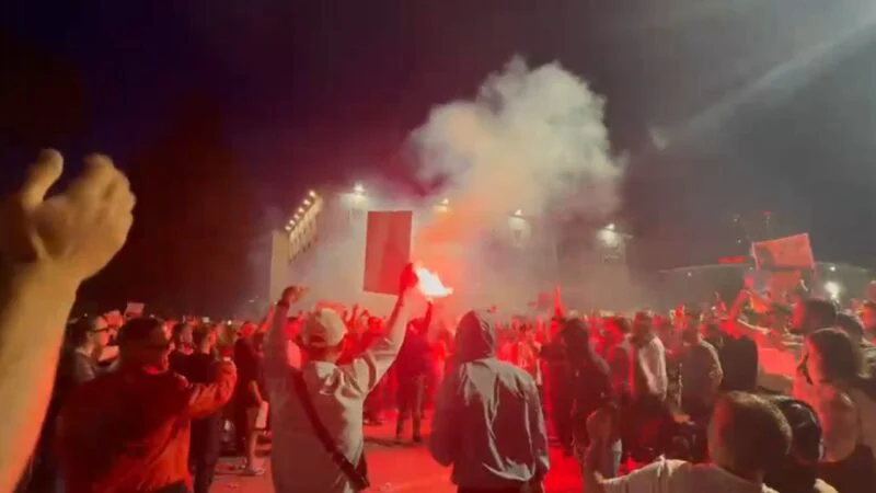 Mbyllet pas më shumë se tre orësh dita e pestë e protestës, zbardhen 5 kërkesat e “grupit nismëtar”
