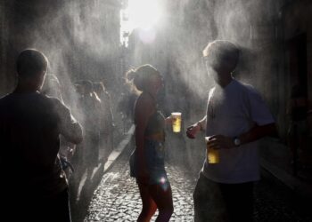 Europa nën “kupolën” afrikane të të nxehtit! Alarm i kuq në Itali, Franca thyen rekorde dhe temperaturat arrijnë deri në 45°C