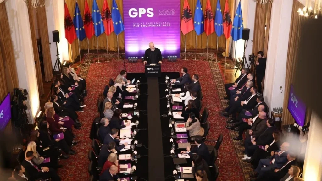 Zbulohet agjenda e mbledhjes së PS të shtunën, në fokus negociatat me BE, paketat ligjore dhe investimet në Zvërnec e Sazan