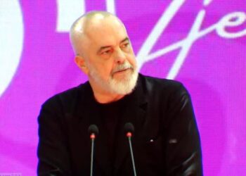 Zvërneci, Rama: Ja njeriu i kontraktuar nga investitorët për arkitekturën e peizazhit! Forca të caktuara po bëjnë çmos të bllokojnë projektin (VIDEO)