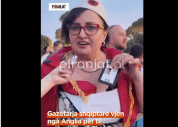 Balla demaskon “gjyshen” e dënuar për trafik në Angli që hiqet si gazetare në protestë, ja faktet
