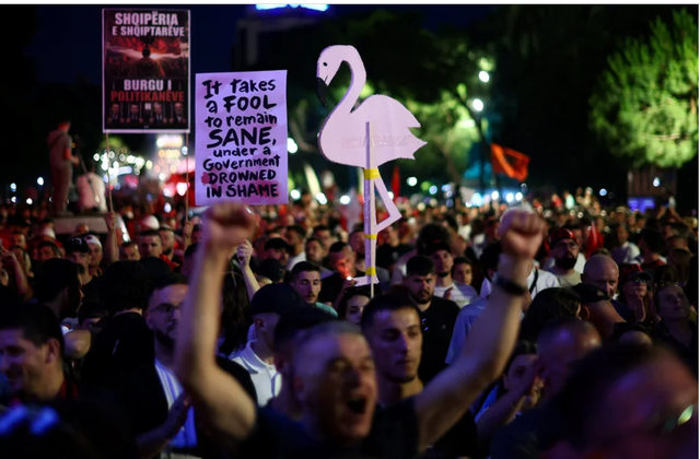 GB News  Protestat në Shqipëri po godasin turizmin  rriten anulimet e rezervimeve
