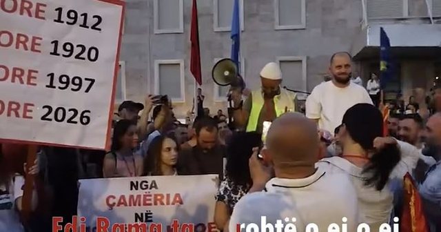  Robt e shtëpive tona janë interes privat   Rama i përgjigjet protestuesve që shënjestruan familjen e tij dhe i fton në përballje publike   VIDEO 